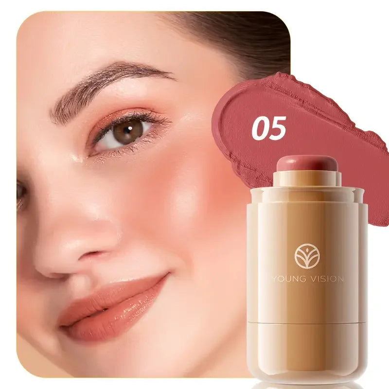 Stick de rubor tono rosa Young Vision aplicado en mejillas, maquillaje coreano