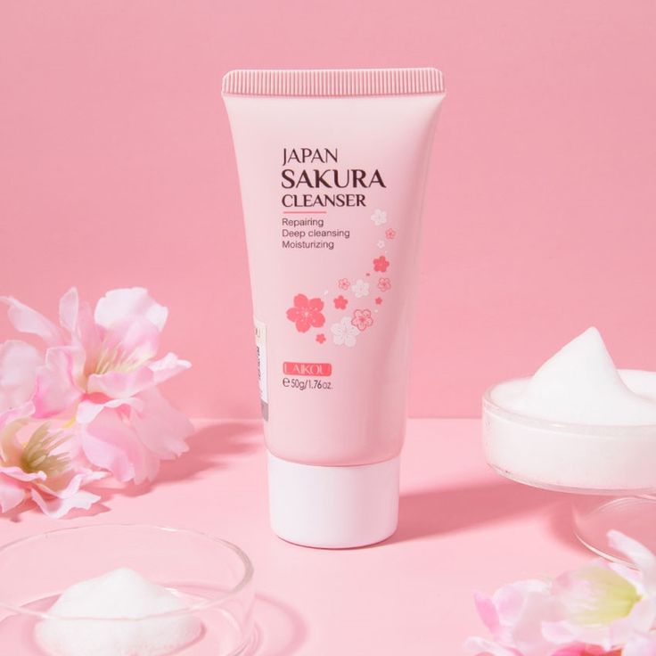 Limpiador Facial Flor de Sakura con Extracto de Cerezo 150g LAIKOU