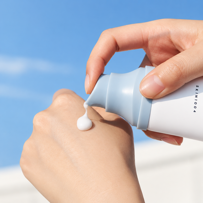 Bloqueador Centella Asiática Hialurónico SPF50+ PA++++ Water-Fit Sun Serum SKIN1004