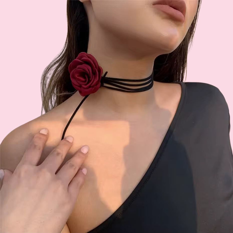 Chockers Midnight Rose