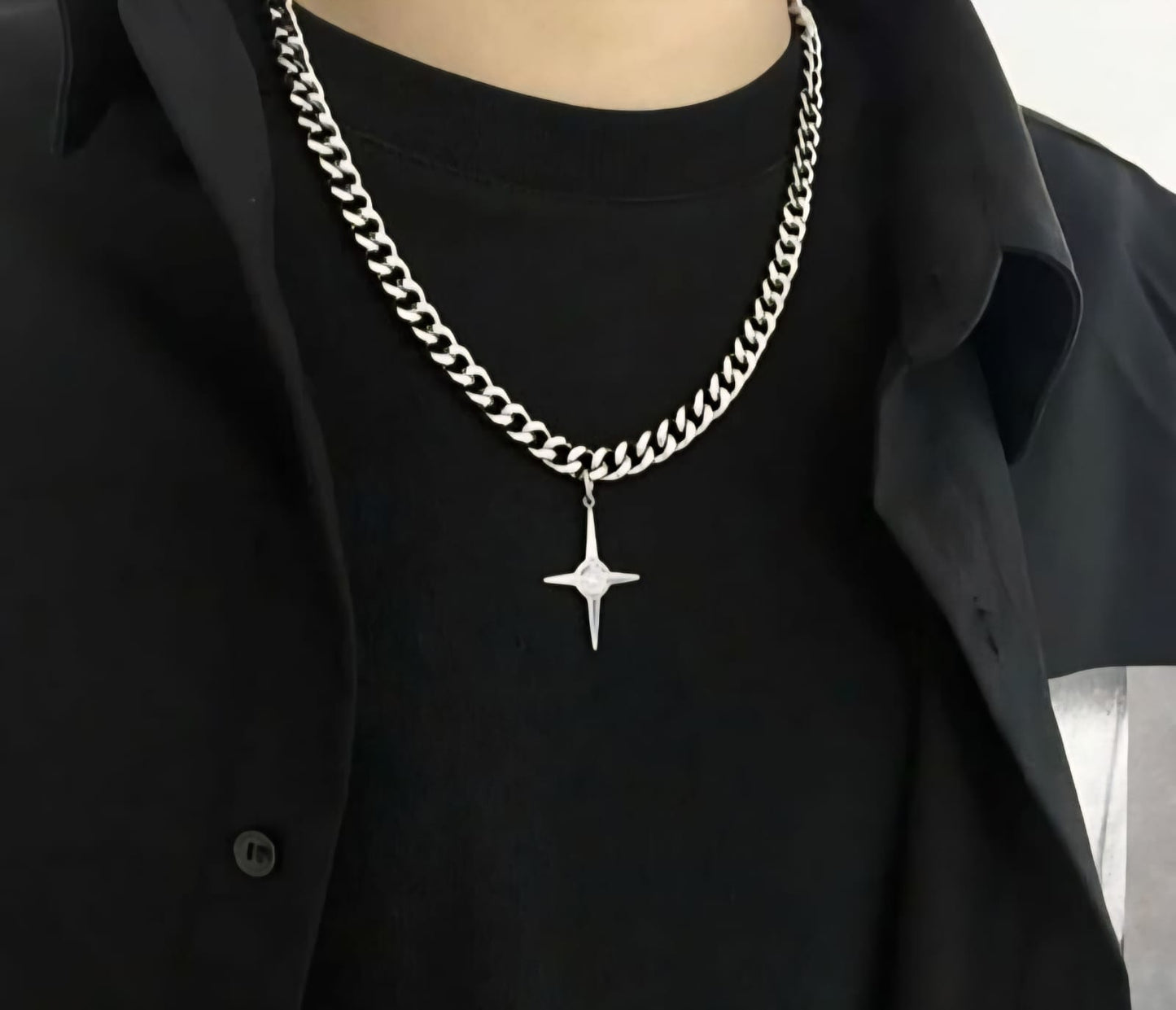 Collar “Zane Cross”