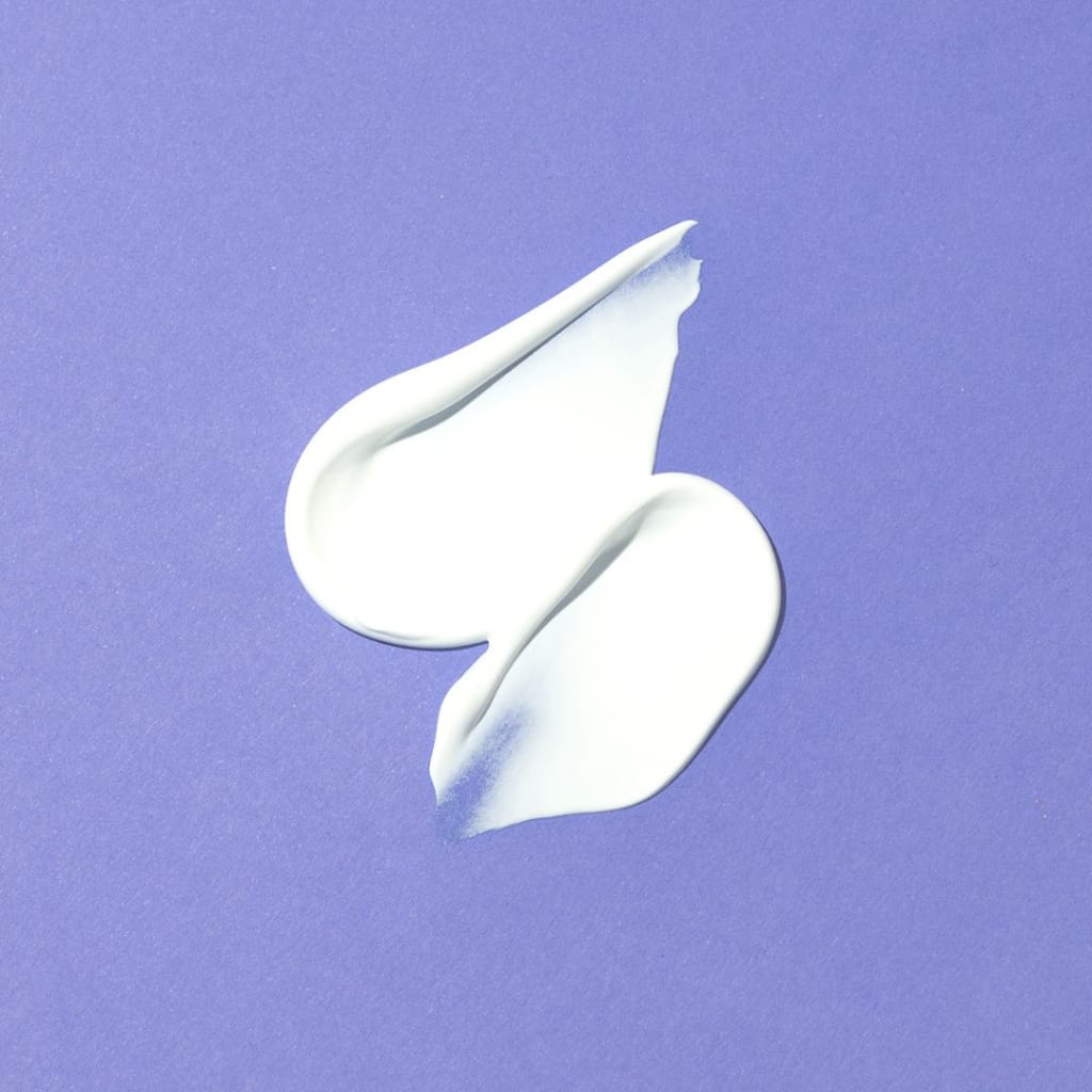 Crema All About Glow Tone Up Chasin’ Rabbits