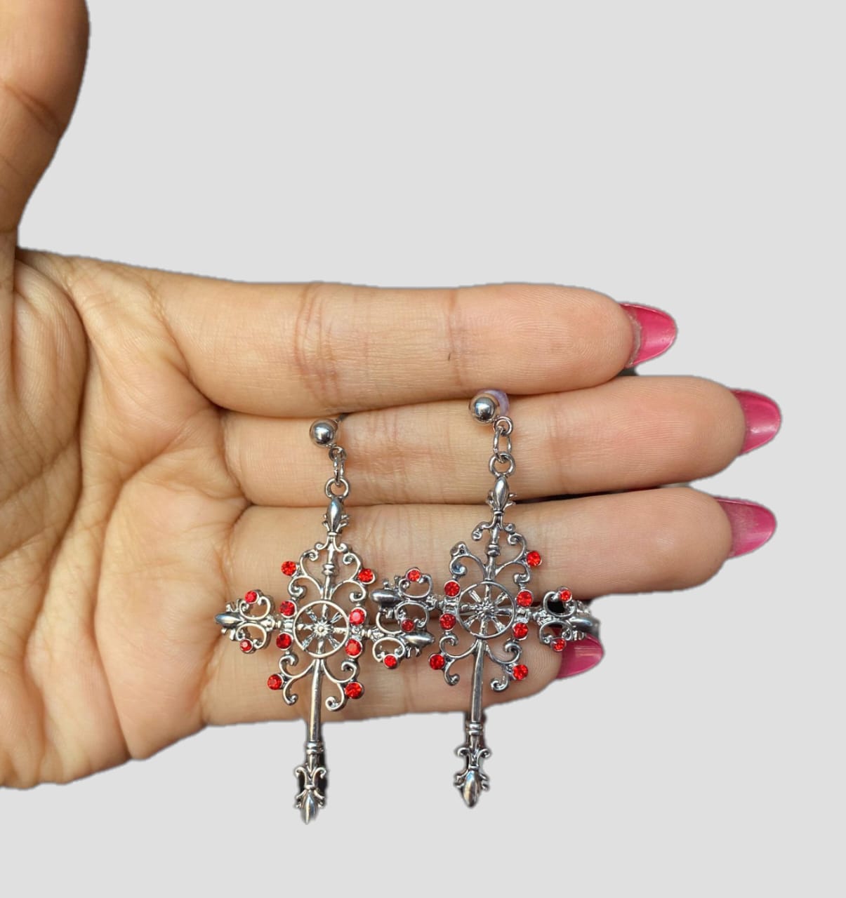 Aretes góticos Cross Collection