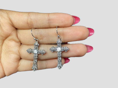 Aretes góticos Cross Collection