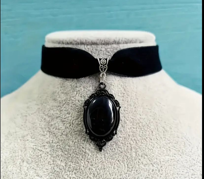 Choker Lilith Nocturne