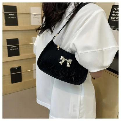 Cartera Coquette Charm